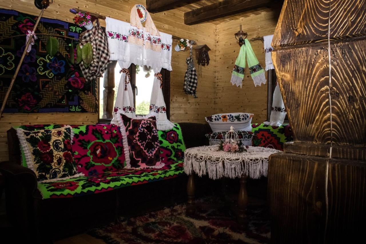 Cabanele Rus Budfalva Kültér fotó